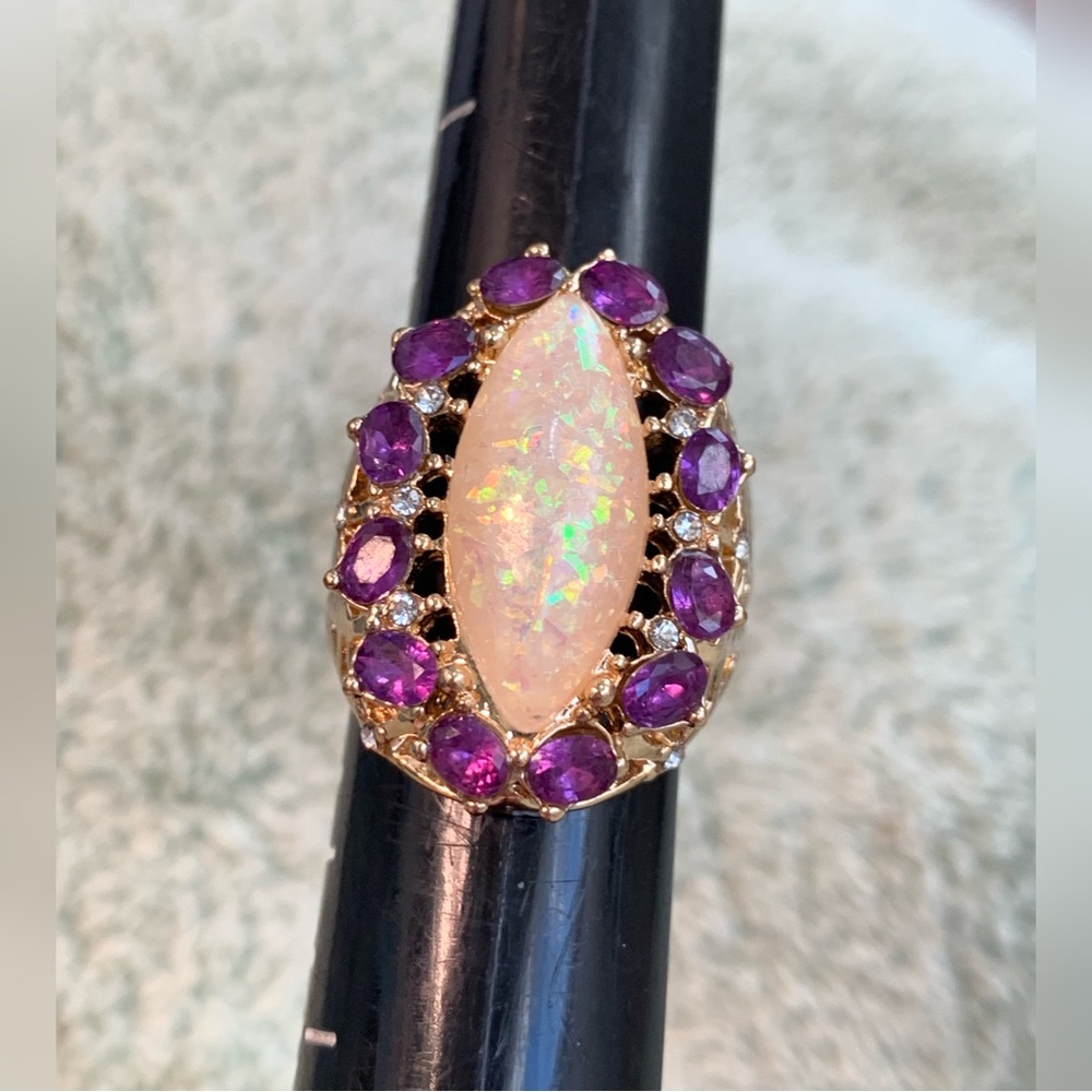 🍉Faux Amethyst/ Opal Ring